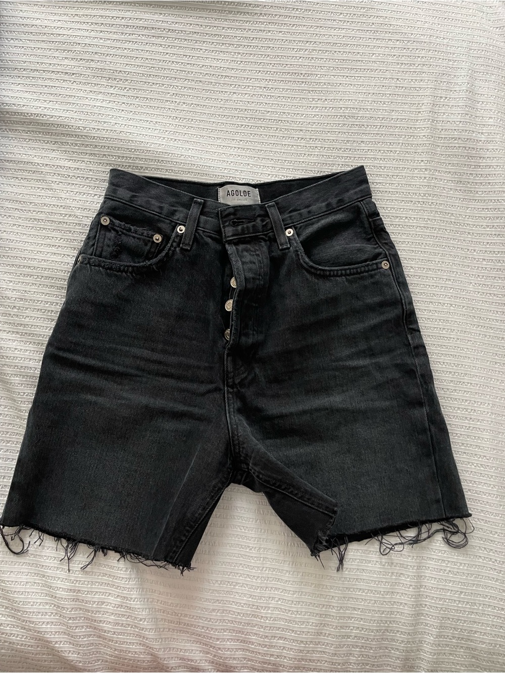 AGOLDE mid-length denim shorts